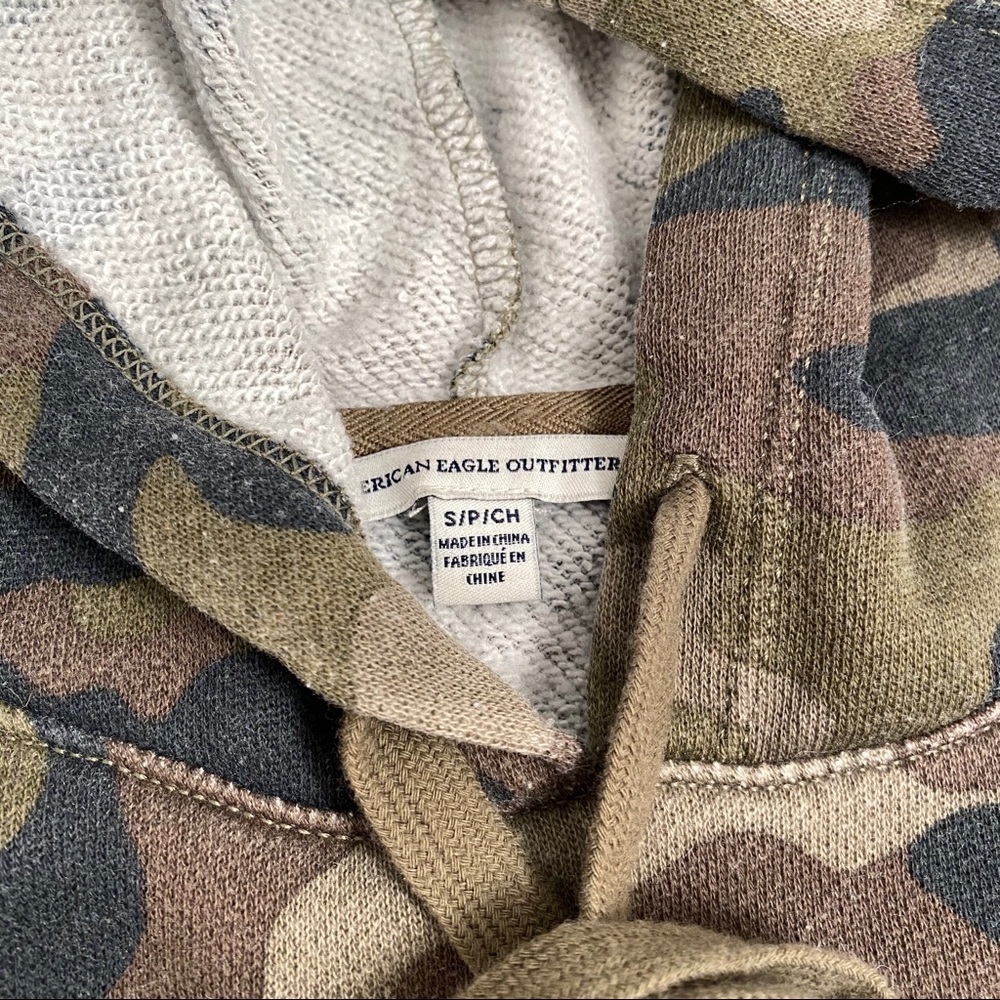 American Eagle green camouflage pullover hoodie S - Picture 2 of 5